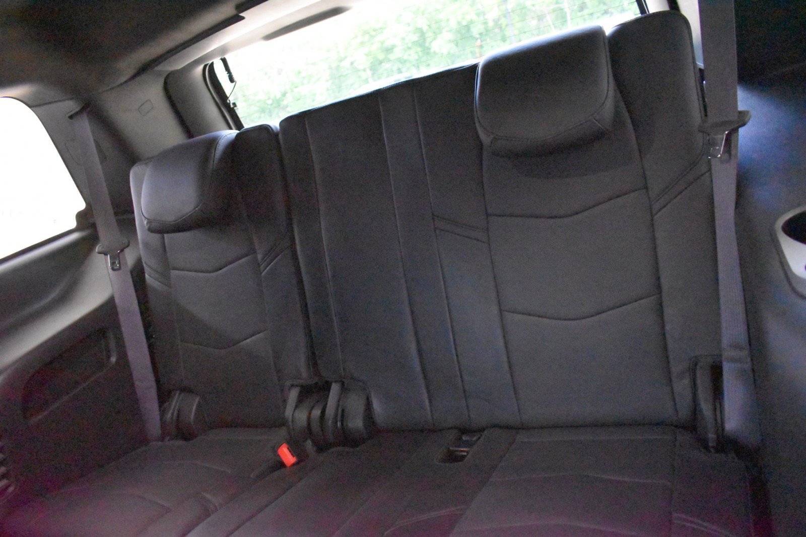 Used 2017 Cadillac Escalade Platinum AWD/4WD image 35