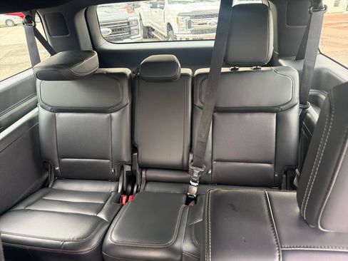 Used 2025 Ford Expedition Max Platinum w/ Stealth Appearance Package AWD/4WD image 6