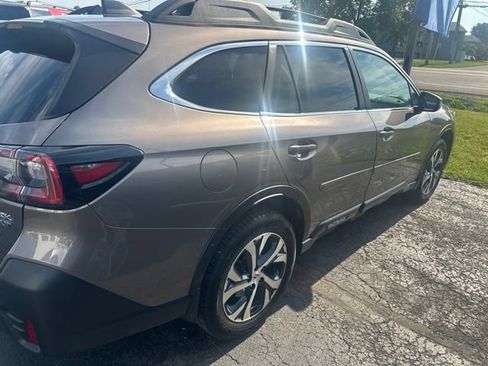 Used 2021 Subaru Outback Limited XT AWD/4WD image 2