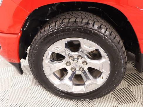 Used 2019 RAM 1500 Big Horn AWD/4WD image 16