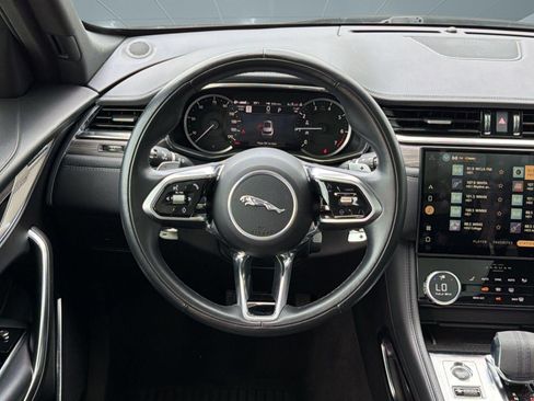 Used 2022 Jaguar F-PACE S AWD/4WD image 27