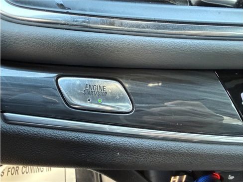 Used 2022 Buick Enclave Premium image 43