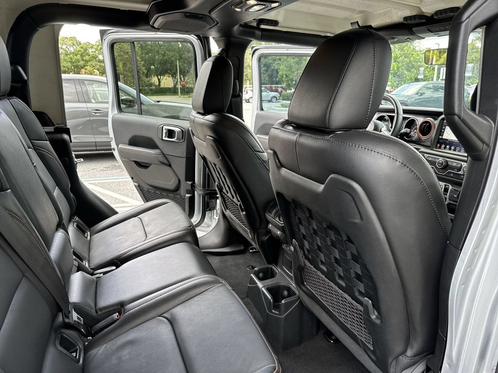 Used 2022 Jeep Gladiator Mojave w/ Trailer Tow Package AWD/4WD image 33