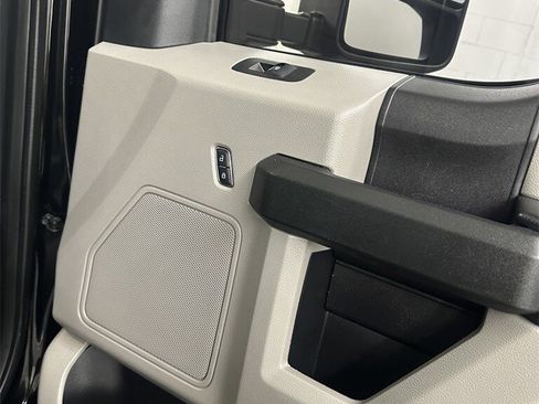 Used 2018 Ford F350 XL image 36