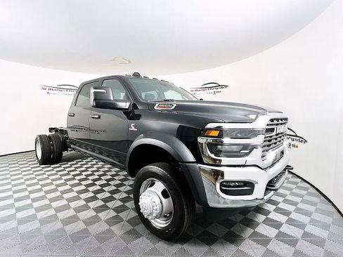 New 2026 RAM 4500 Tradesman w/ Chrome Appearance Group image 1