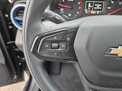 Used 2024 Chevrolet Trax LS FWD image 17