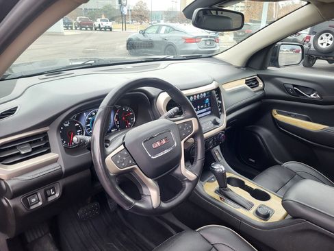 Used 2019 GMC Acadia Denali w/ LPO, Floor Liner Package image 33