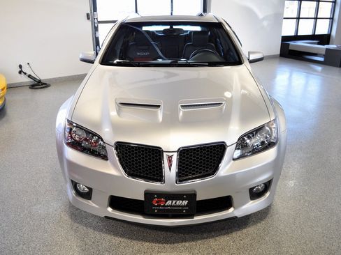 Used 2009 Pontiac G8 GXP image 6
