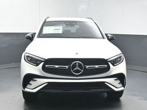 Used 2026 Mercedes-Benz GLC 300 GLC 300 image 3