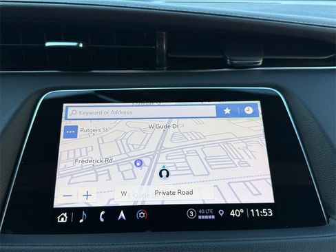 Used 2022 Cadillac XT4 Luxury w/ Cold Weather Package image 16