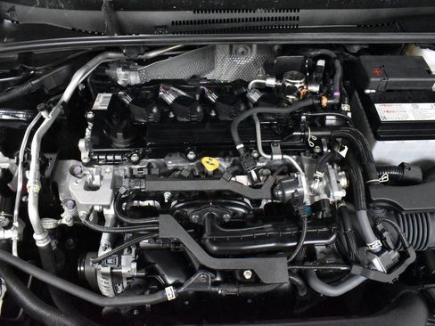 Used 2023 Toyota Corolla LE image 10