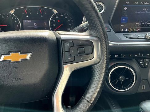 Used 2021 Chevrolet Blazer LT image 12