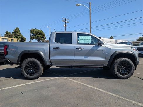 New 2026 Chevrolet Colorado Trail Boss image 7