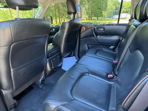 Used 2018 Nissan Armada SL w/ Moonroof Package AWD/4WD image 40
