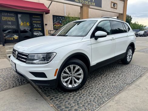 Used 2019 Volkswagen Tiguan S w/ Driver Assistance Package FWD image 1