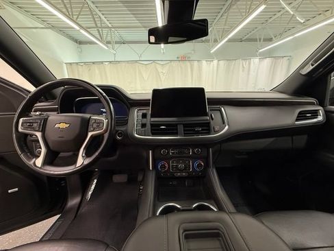 Used 2022 Chevrolet Tahoe LT w/ Luxury Package AWD/4WD image 19