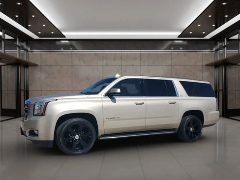 Used 2015 GMC Yukon XL SLT w/ Open Road Package image 7