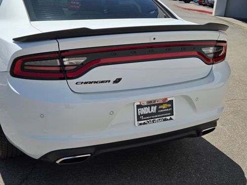 Used 2023 Dodge Charger SXT w/ Blacktop Package AWD/4WD image 5