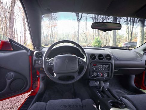 Used 1997 Pontiac Firebird Coupe w/ Opt Pkg image 35