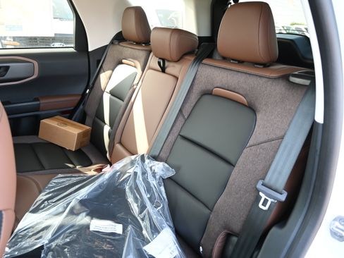 New 2026 Ford Bronco Sport Outer Banks AWD/4WD image 33