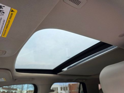 Used 2021 Ford Expedition Platinum image 27