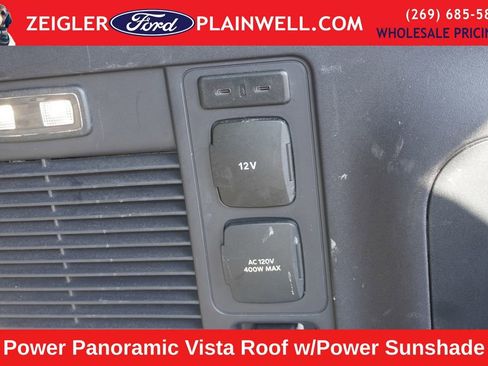 Used 2025 Ford Expedition Max Active image 12