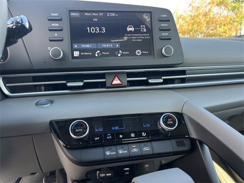 New 2026 Hyundai Elantra Sport image 22