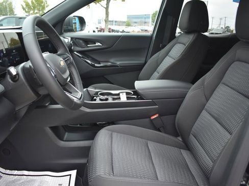 New 2026 Chevrolet Equinox LT image 13