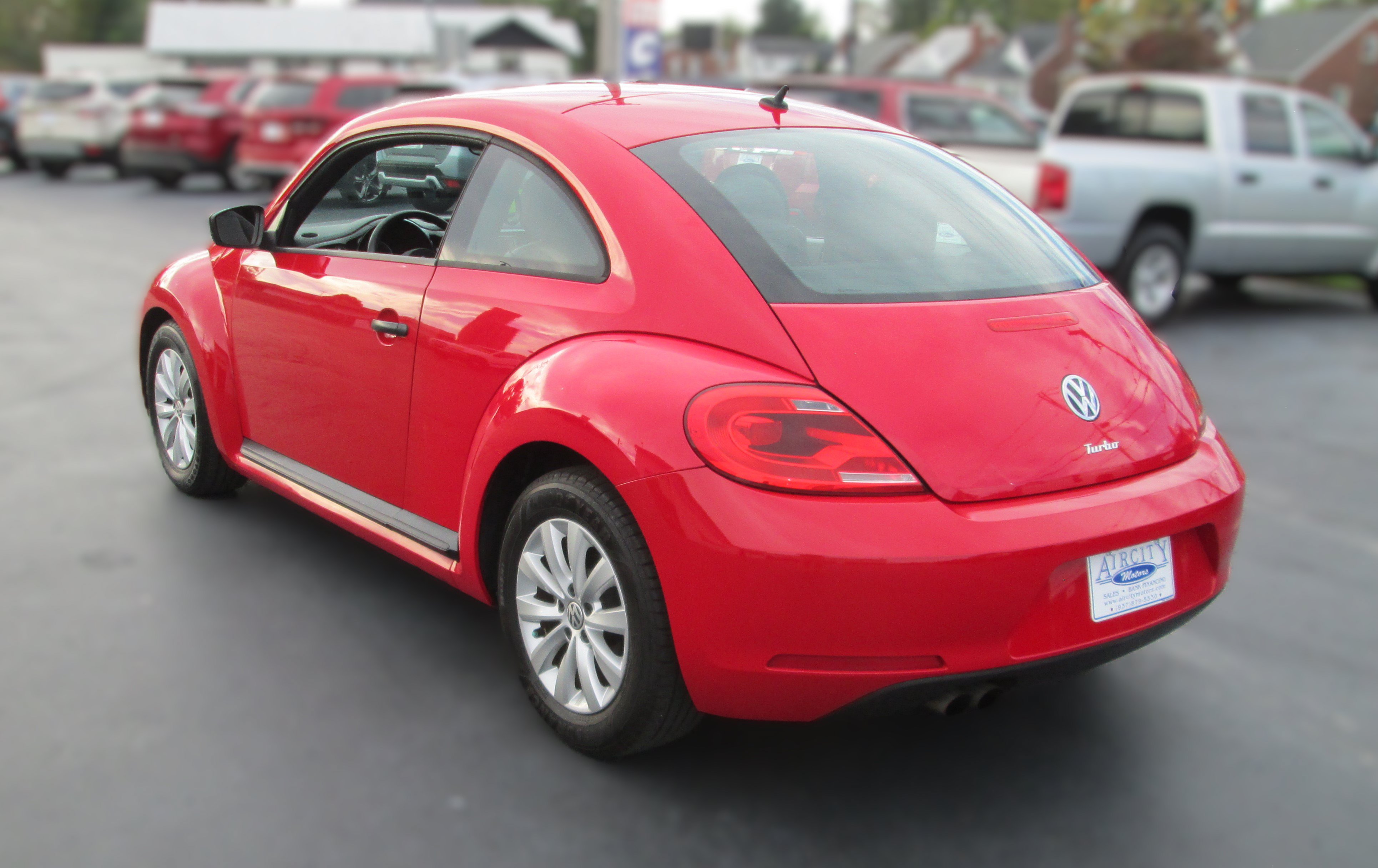 Used 2016 Volkswagen Beetle 1.8T S FWD image 6