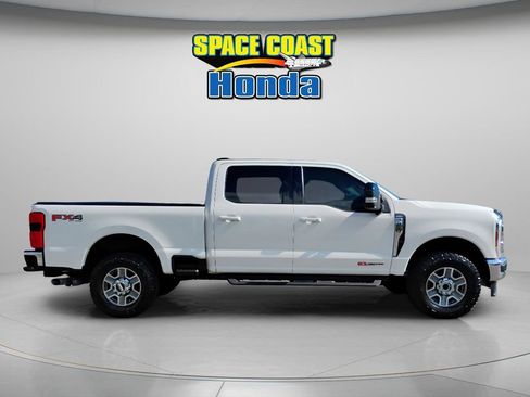 Used 2024 Ford F250 Lariat image 12