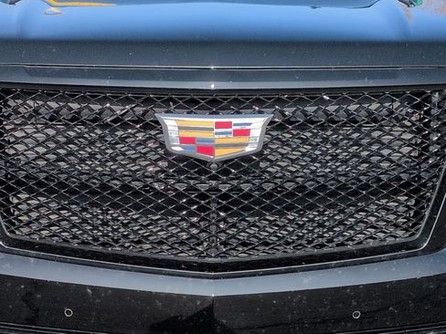 Used 2022 Cadillac Escalade ESV Sport w/ Touring Package image 9