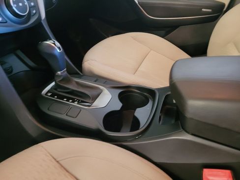 Used 2018 Hyundai Santa Fe Sport image 26