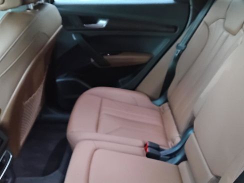 Certified 2025 Audi Q5 e Premium Plus w/ Premium Plus Package image 21