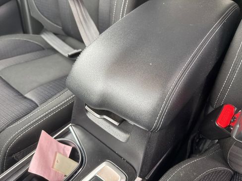 Used 2021 Subaru Ascent Premium w/ Convenience Package image 39