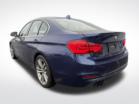 Used 2017 BMW 330i Sedan image 4