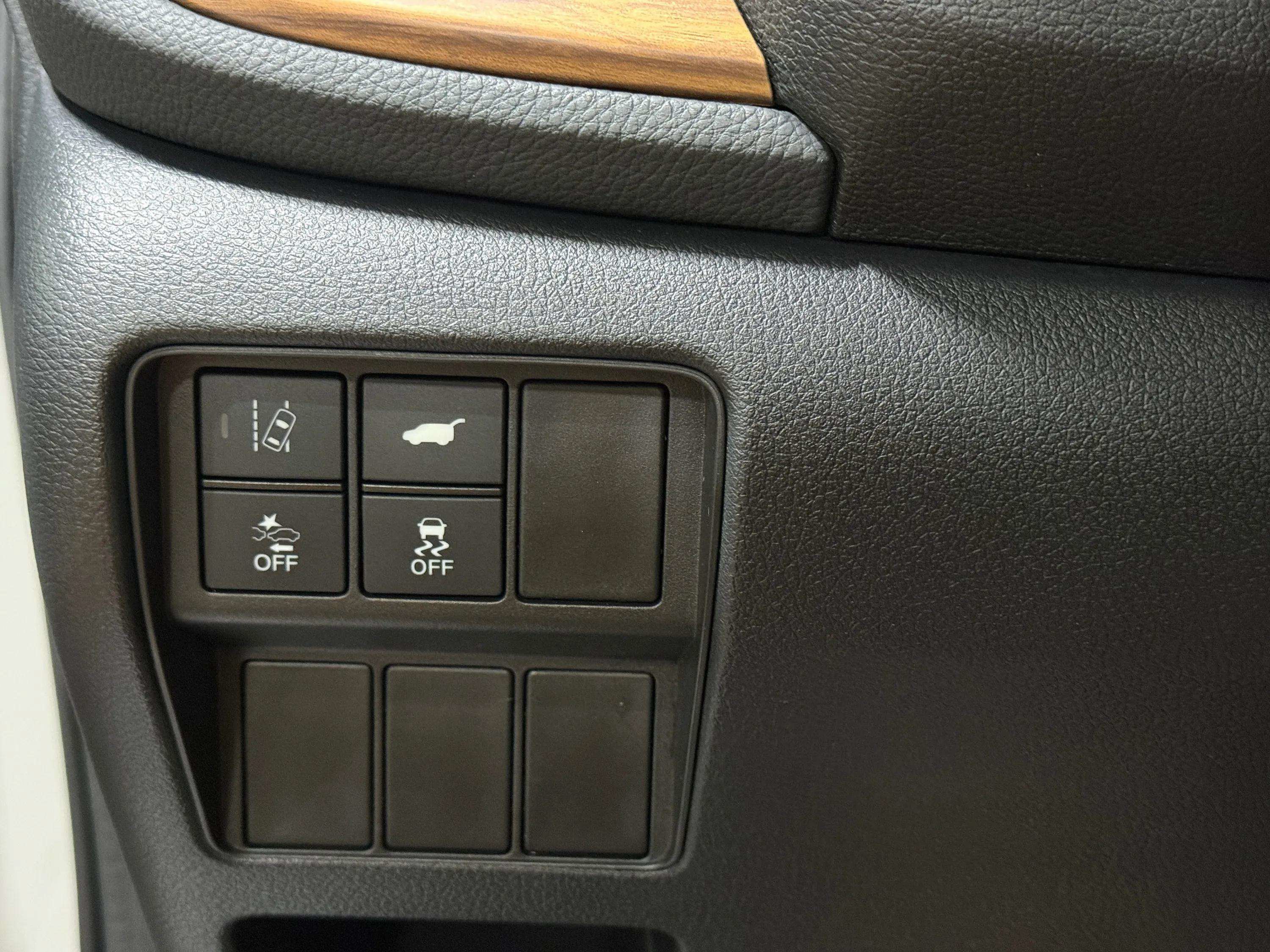 Used 2021 Honda CR-V EX-L image 19
