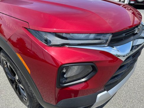 Used 2021 Chevrolet TrailBlazer LT w/ Convenience Package FWD image 27