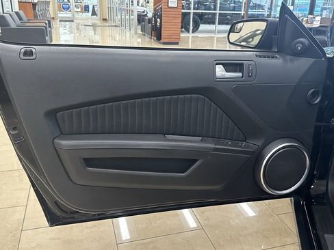 Used 2012 Ford Mustang Shelby GT500 w/ Electronics Pkg image 10