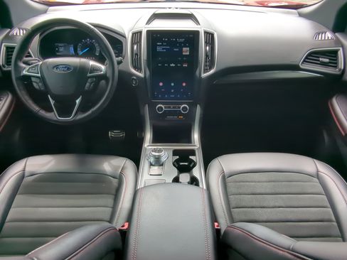 Certified 2022 Ford Edge ST-Line AWD/4WD image 13
