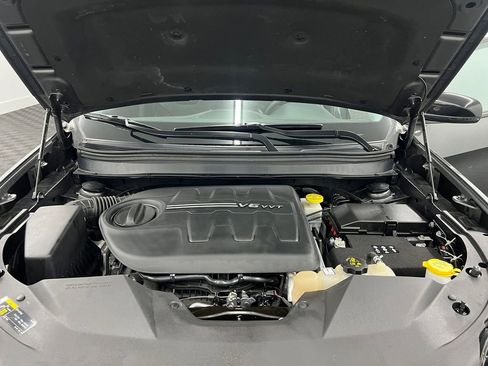 Used 2022 Jeep Cherokee Trailhawk w/ Comfort/Convenience Group image 27