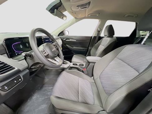 New 2026 Kia Seltos LX image 19