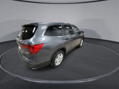 Used 2016 Honda Pilot LX image 8