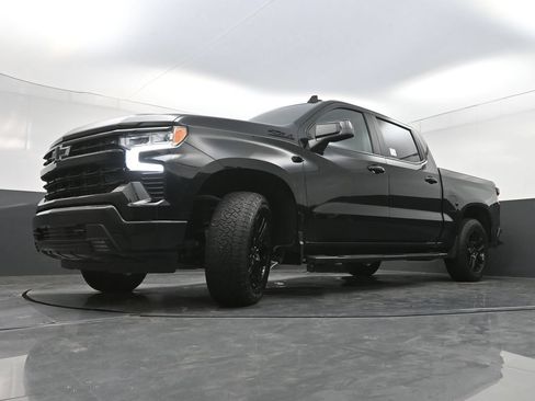 Used 2024 Chevrolet Silverado 1500 RST AWD/4WD image 26