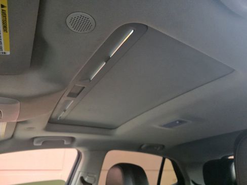 Used 2018 Buick Encore Essence image 20