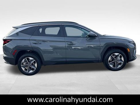 New 2026 Hyundai Tucson SEL image 9
