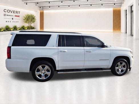 Used 2018 Chevrolet Suburban LT w/ Max Trailering Package AWD/4WD image 12