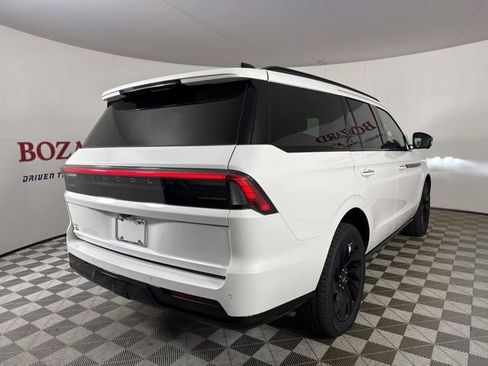 New 2025 Lincoln Navigator Reserve w/ Jet Appearance Package image 7