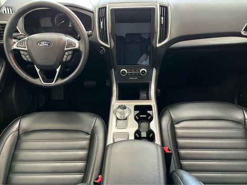 Certified 2024 Ford Edge SEL w/ Convenience Package AWD/4WD image 12
