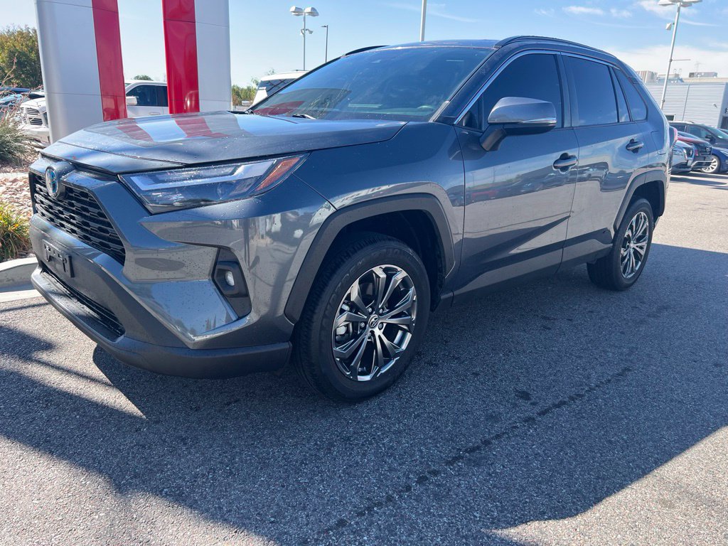 Used 2023 Toyota RAV4 XLE Premium AWD/4WD image 3