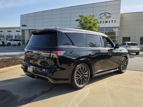 New 2026 INFINITI QX80 Autograph w/ Premium Cargo Package AWD/4WD image 6